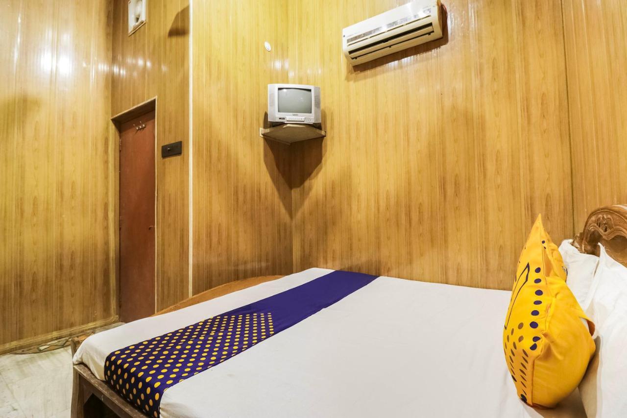 Spot On 65416 Hotel Classic Lucknow Dış mekan fotoğraf