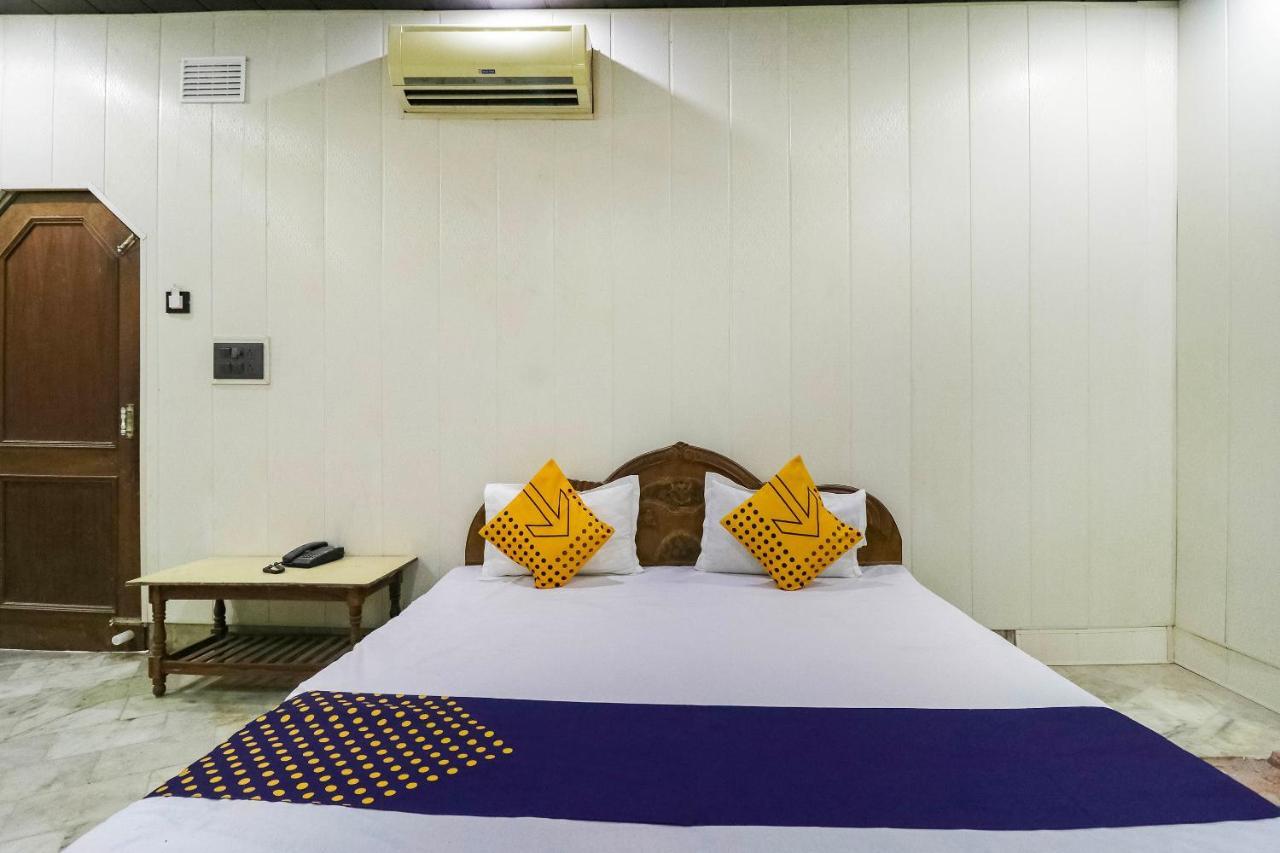 Spot On 65416 Hotel Classic Lucknow Dış mekan fotoğraf